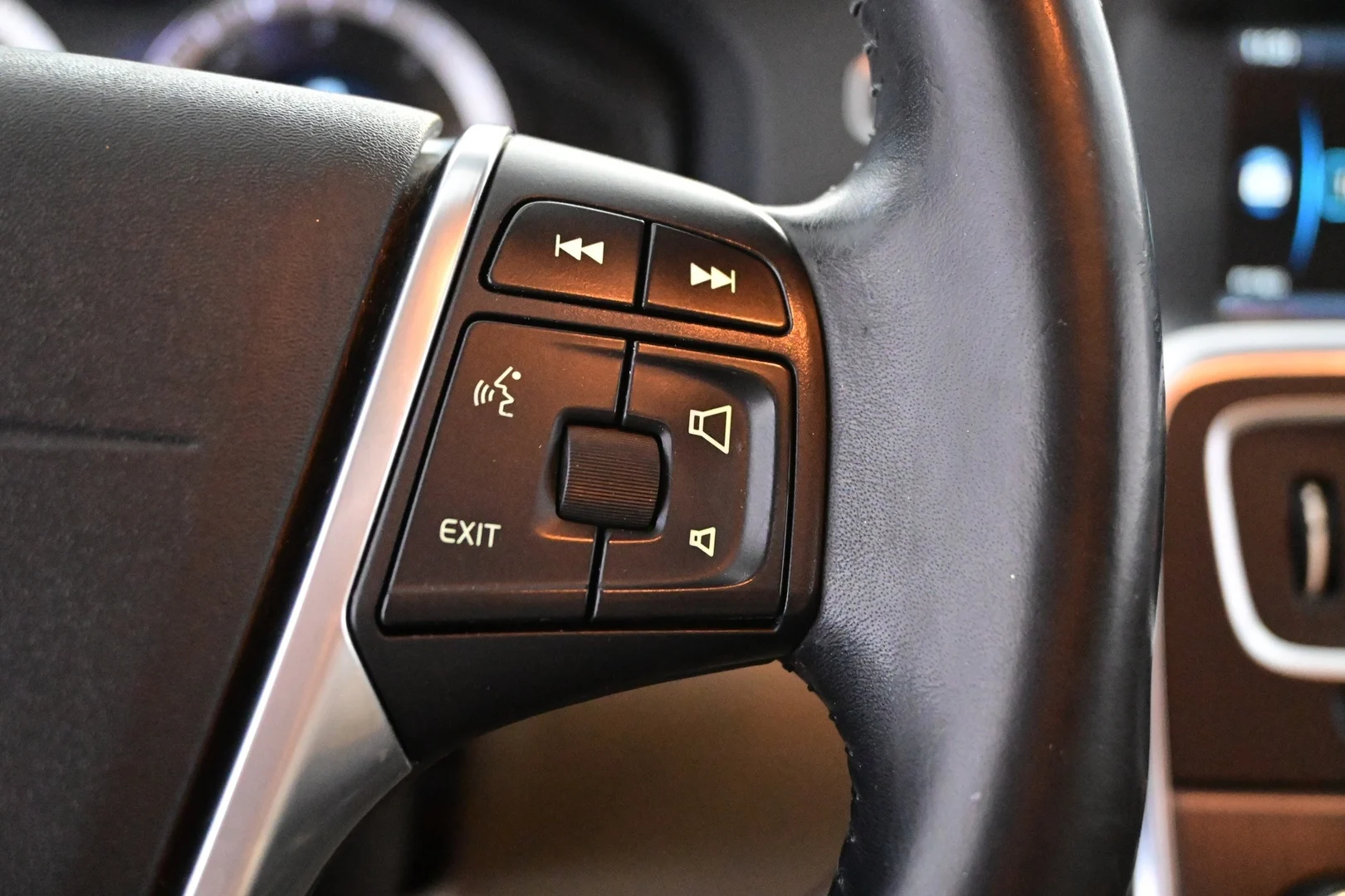 Car Image - 5zNSzg8y088li3l9khBWwp