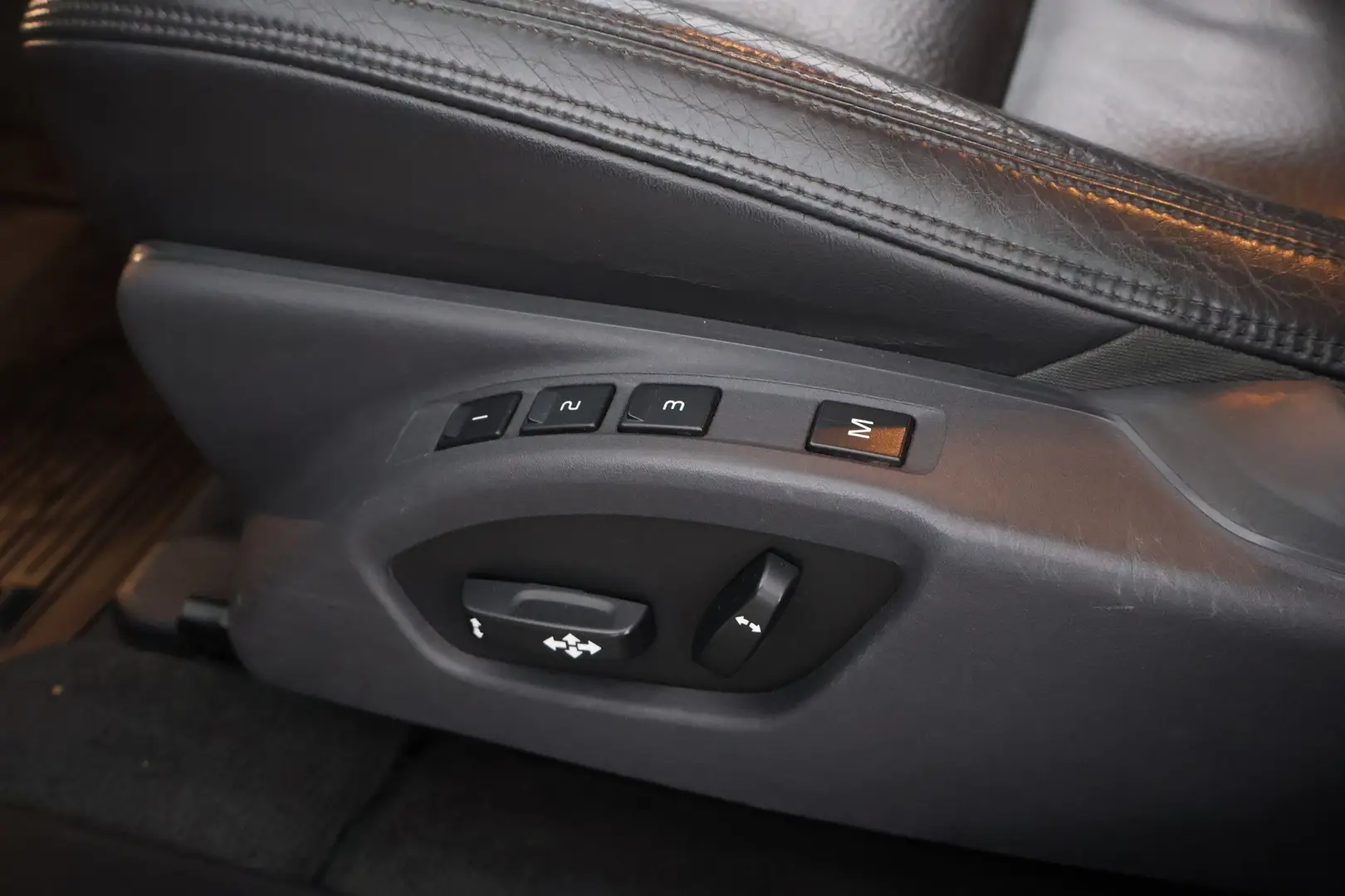Car Image - 1nrhRW8RndTgpIP060AfcG