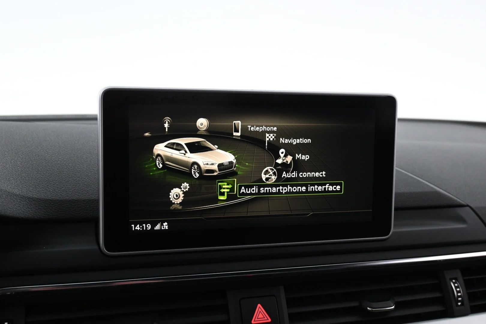 Car Image - 6TQlLY1hvzzeoMHQc2jJX0