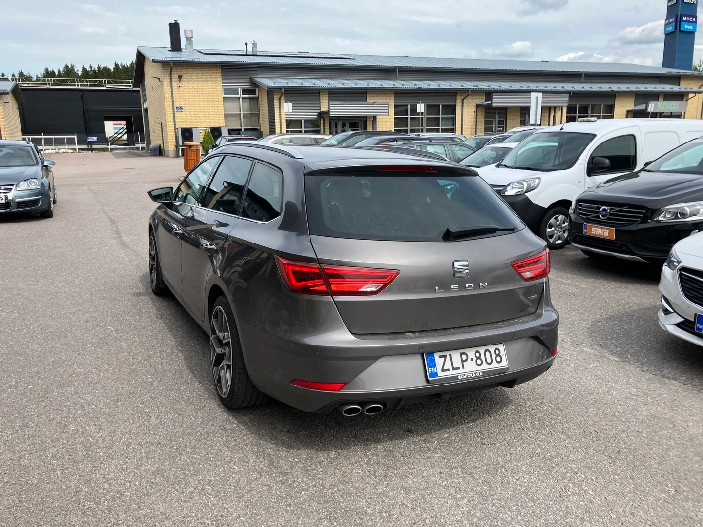 Car Image - 3EOrIYjYtgrU8rz4fgdCsk