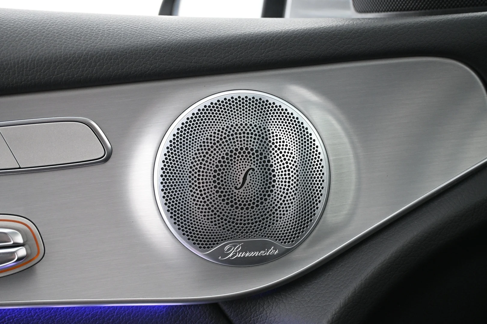 Car Image - 4wzCYuLYxyzpGHZQUmdlyc