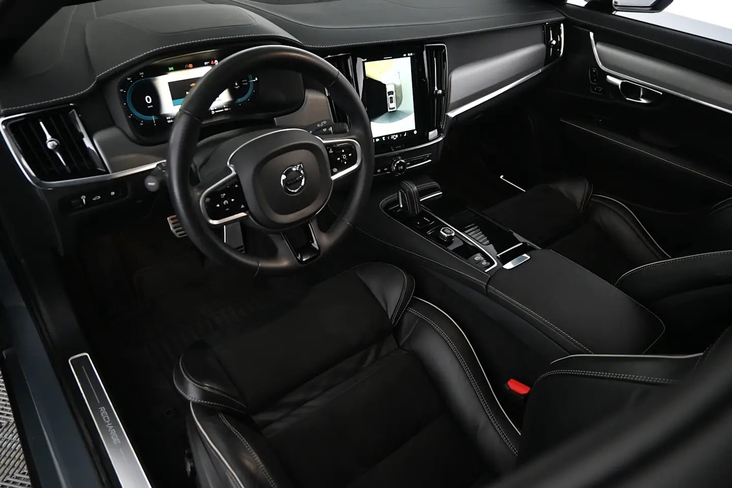 Car Image - 5SO8HpTt9etjuxU30X2W6L
