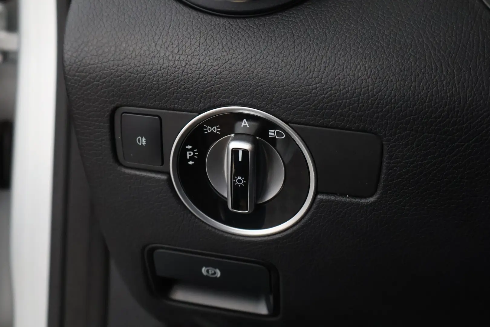 Car Image - 4Cq0nqQN7TJqF3j85quyHQ