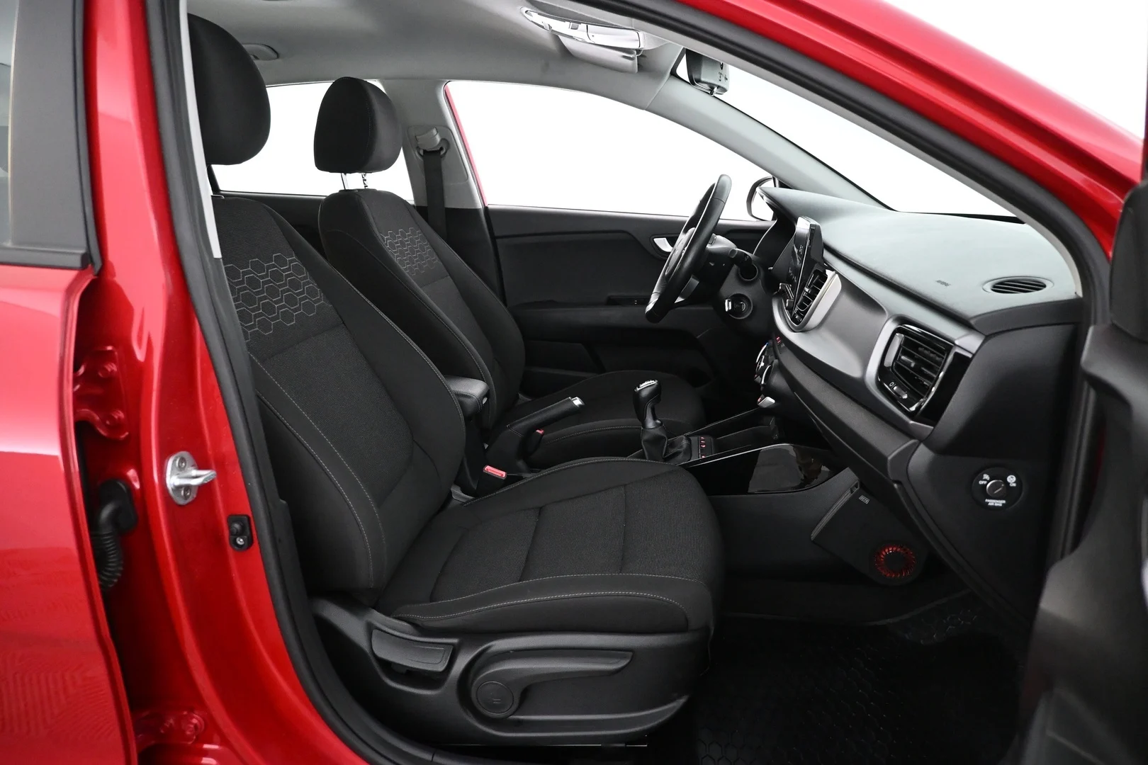 Car Image - IAoZhAnRXgvLewQyaOWOj