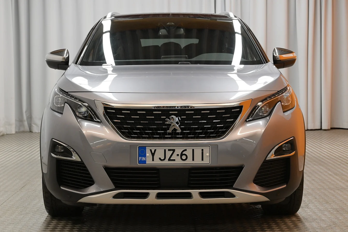 Car Image - 6OzM9BaLn2ZFmYSNowJ2ct