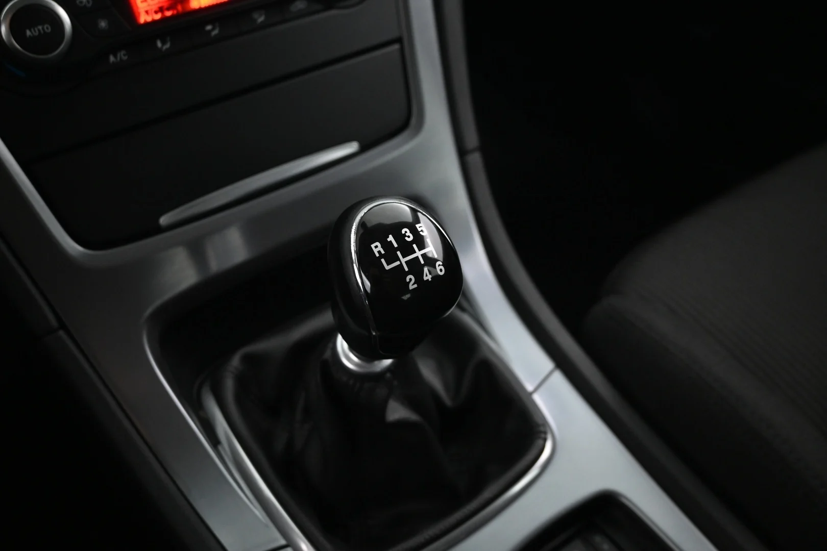 Car Image - 43P0NgehOPdwyfXstAv9W7