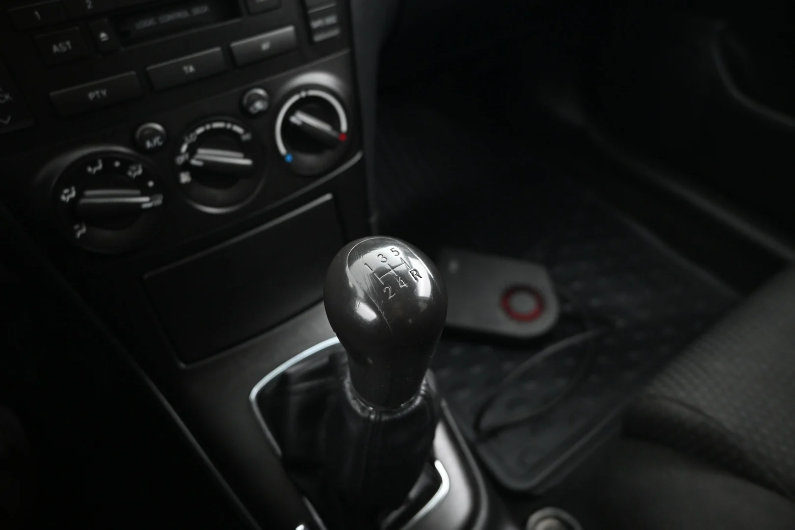Car Image - 2mlgzshy3on5i2FjXVMNwI