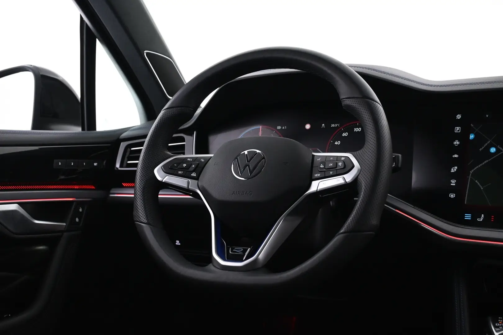 Car Image - 3cwf9xllwig3ahXUGKWHm7