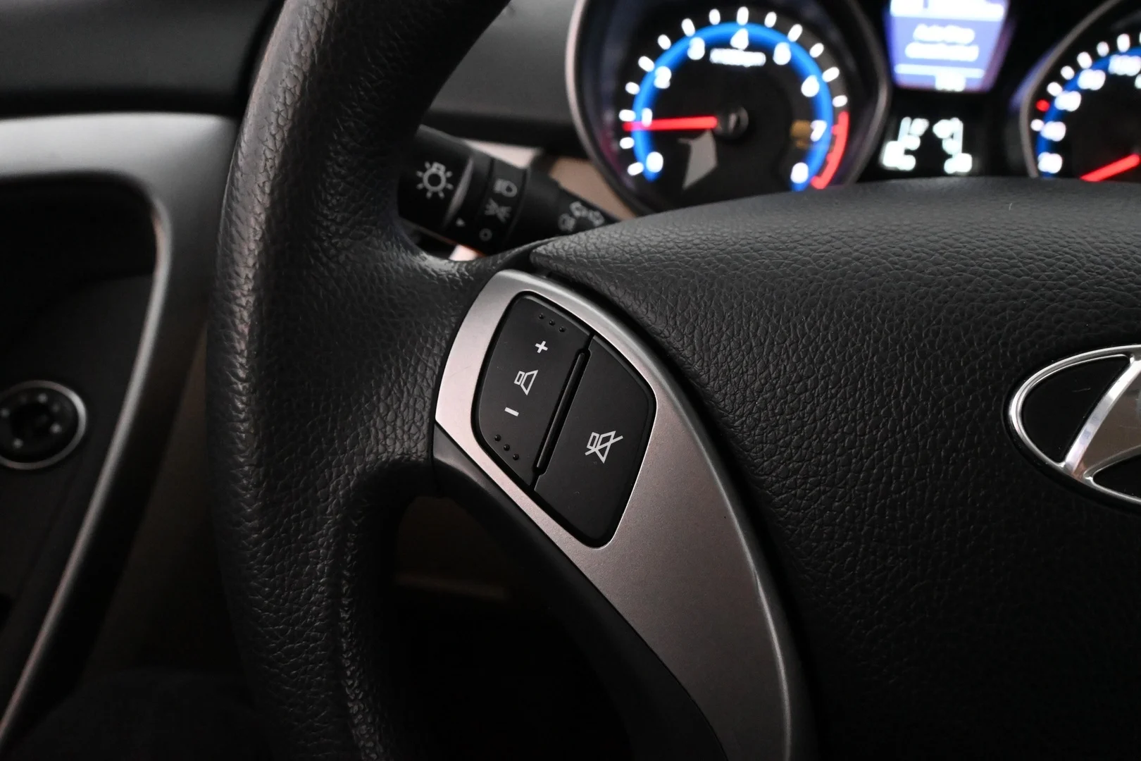 Car Image - aLmKmxPHLkdYzao4FzxM4