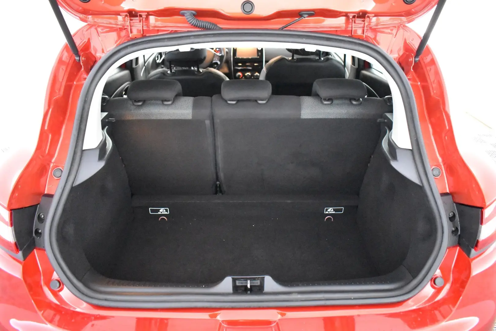 Car Image - 8wXdKp4mh7c3KjViaOBGV