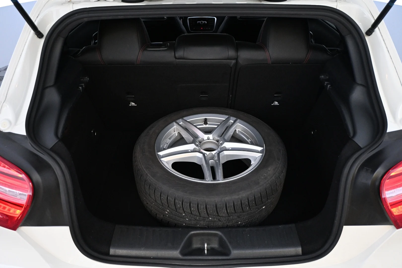 Car Image - 6SDbRPWwqjTgCa9d8VDwck