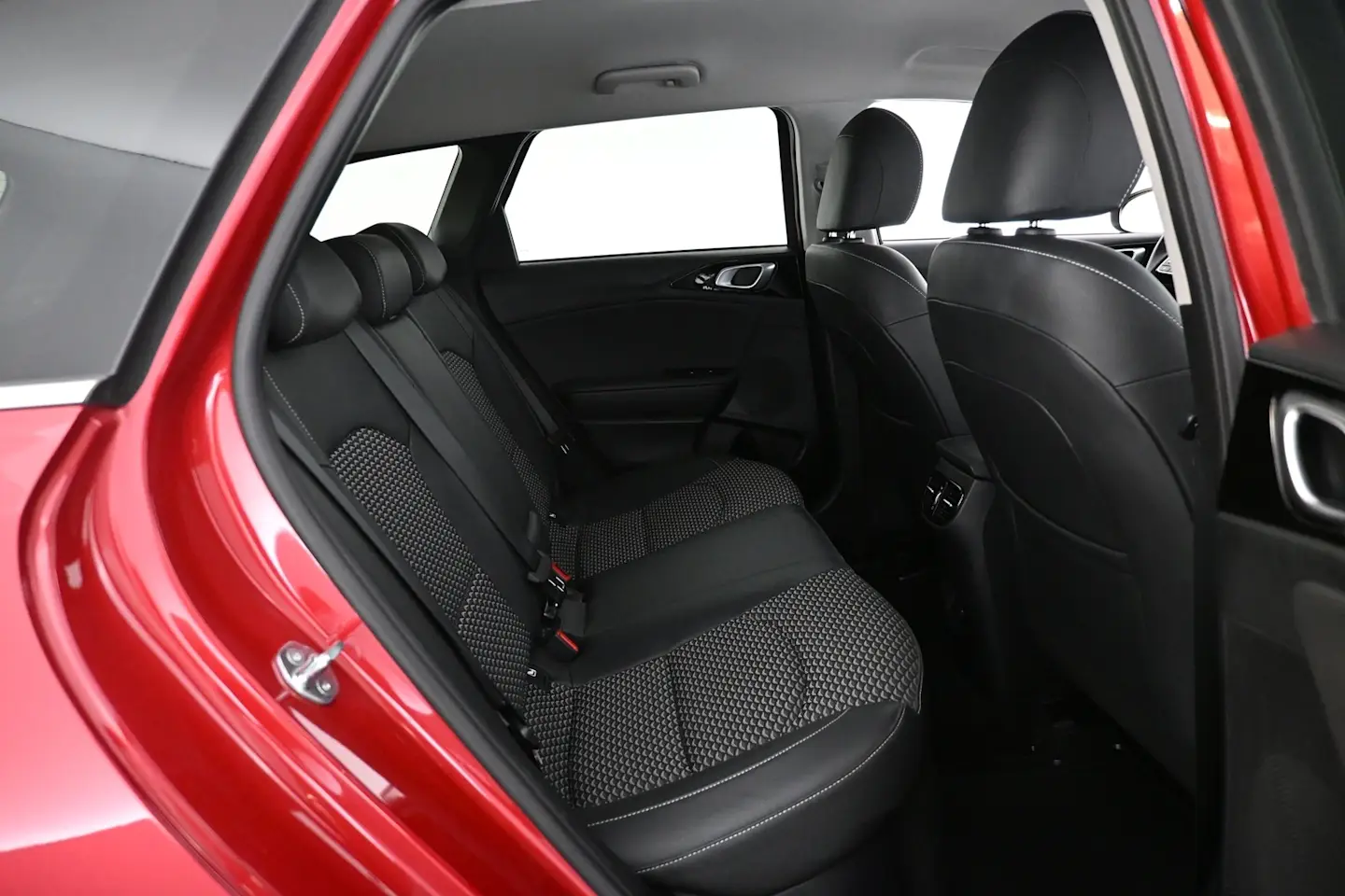 Car Image - cUIY3aQbSIhGFt5ql0gd8