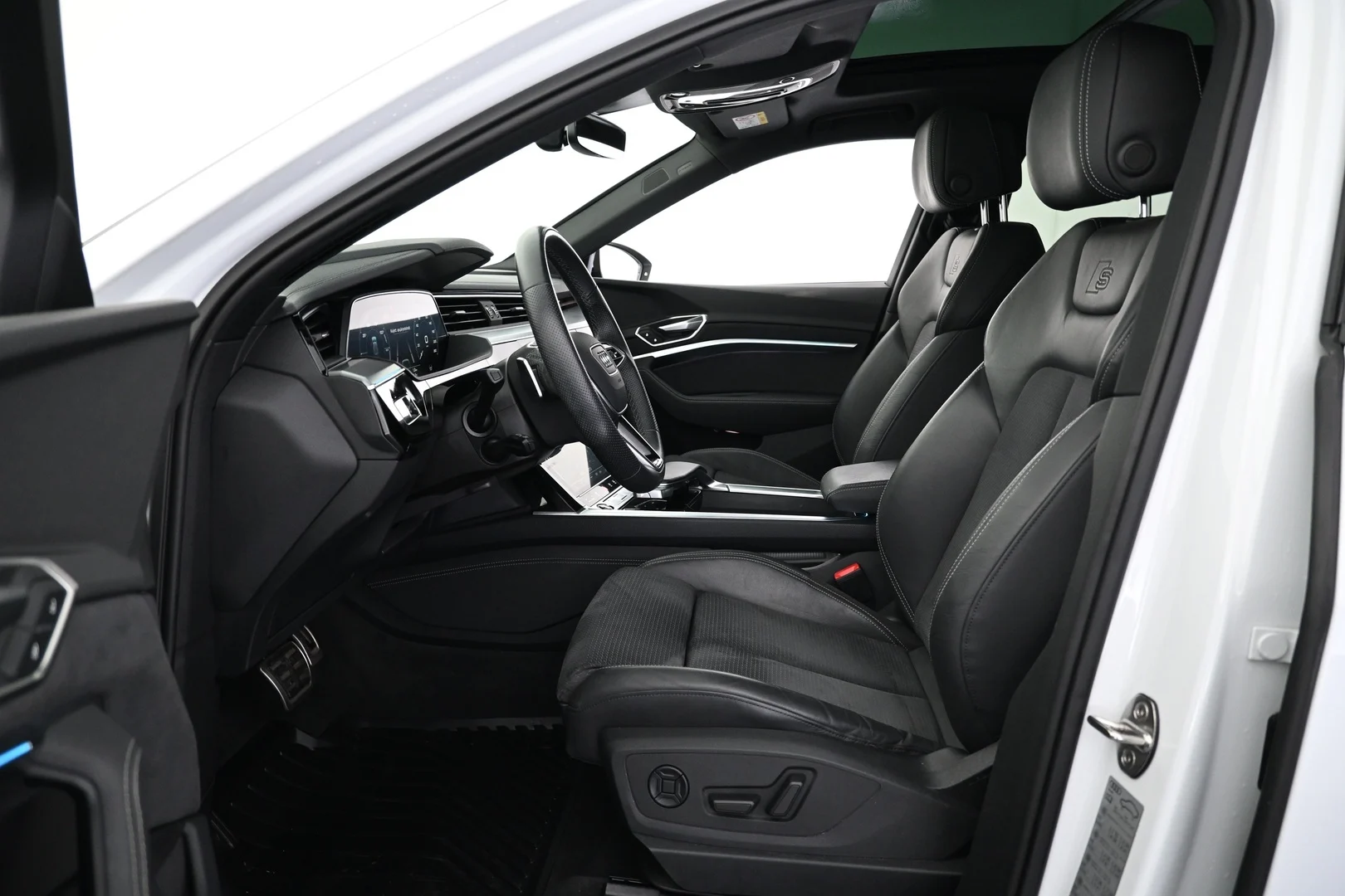 Car Image - 5mzruv5RDqRTZCe4C9mth7