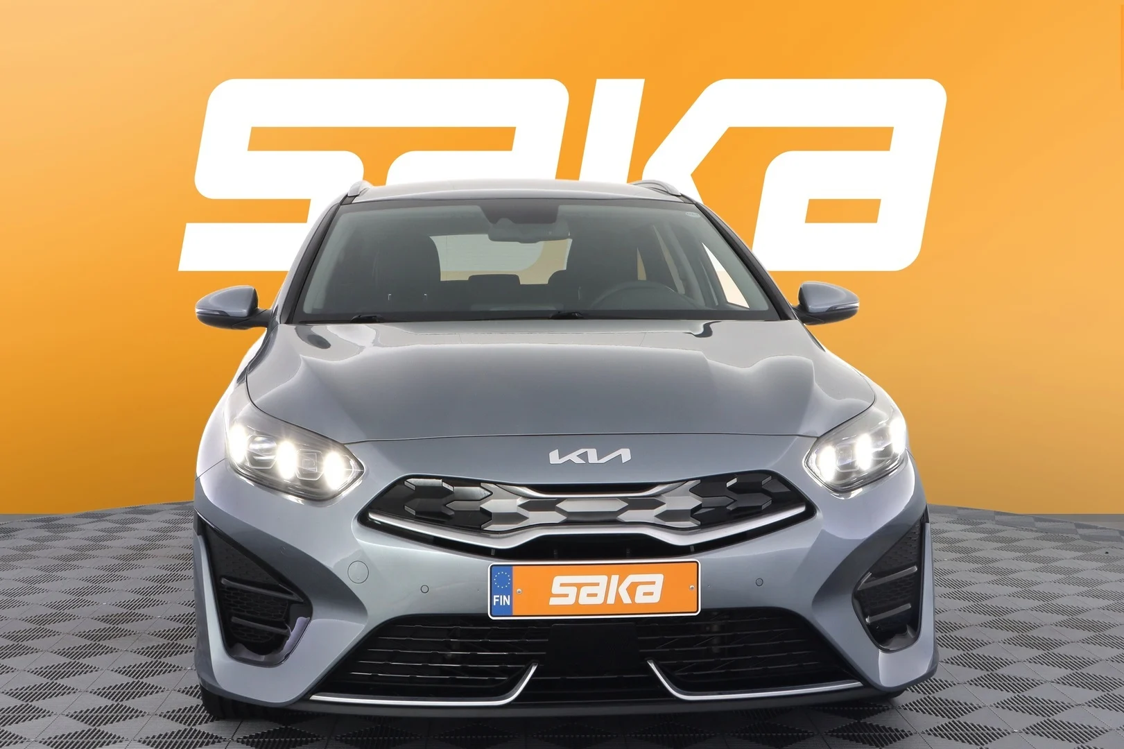 Car Image - 1o9l3tV8ncxQONWRhGO3R1