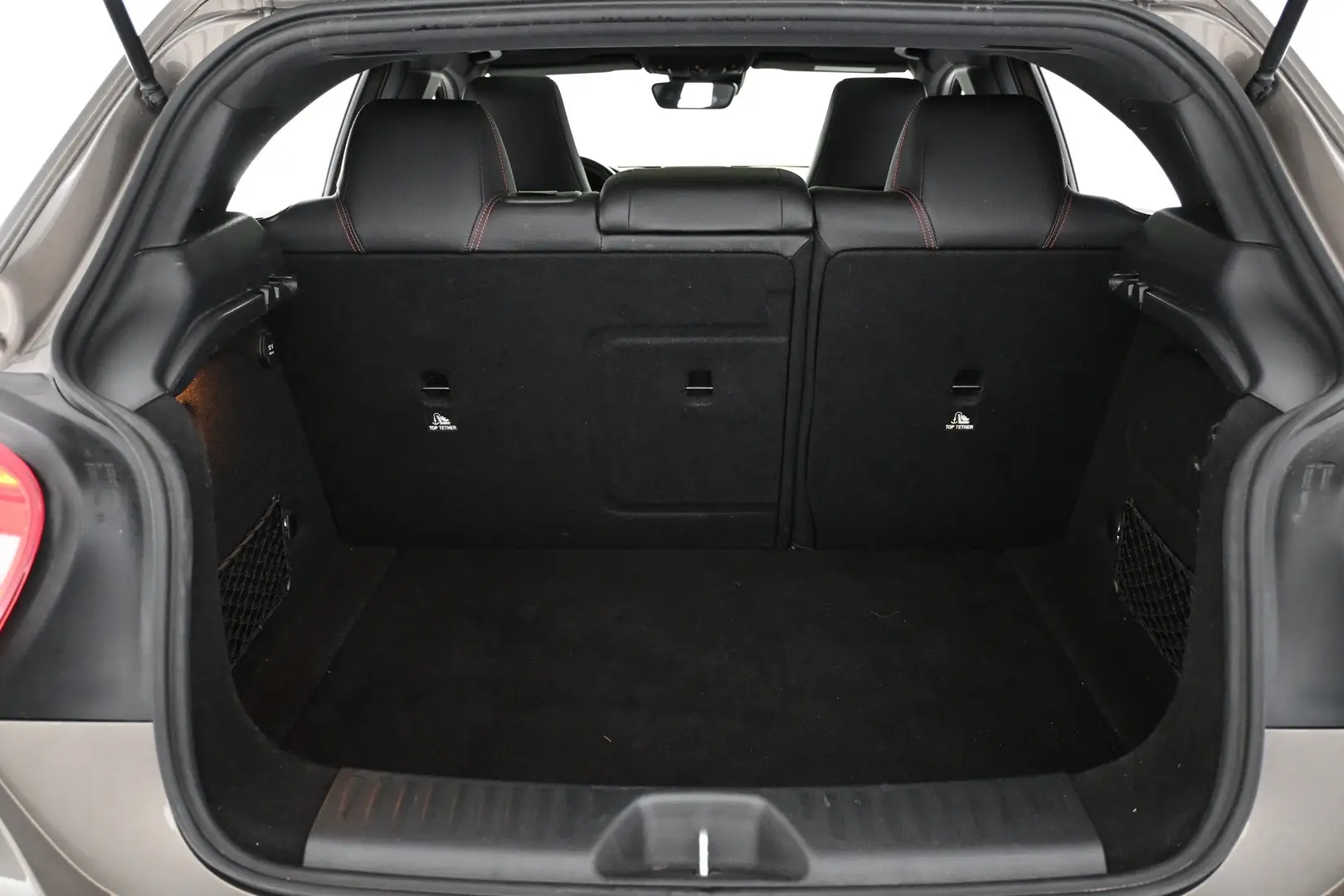Car Image - VmL7blPMwk2ScW4DVkJGO