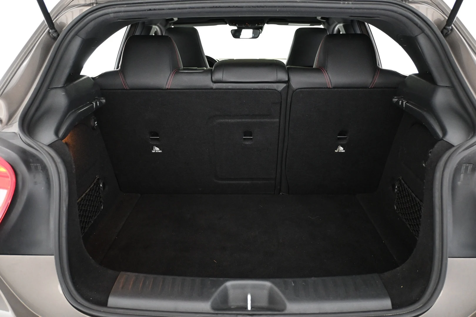 Car Image - VmL7blPMwk2ScW4DVkJGO