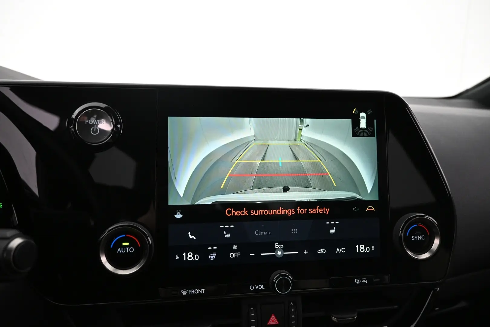 Car Image - 3dTeYeFuJuU6Z2q7yT8CzK