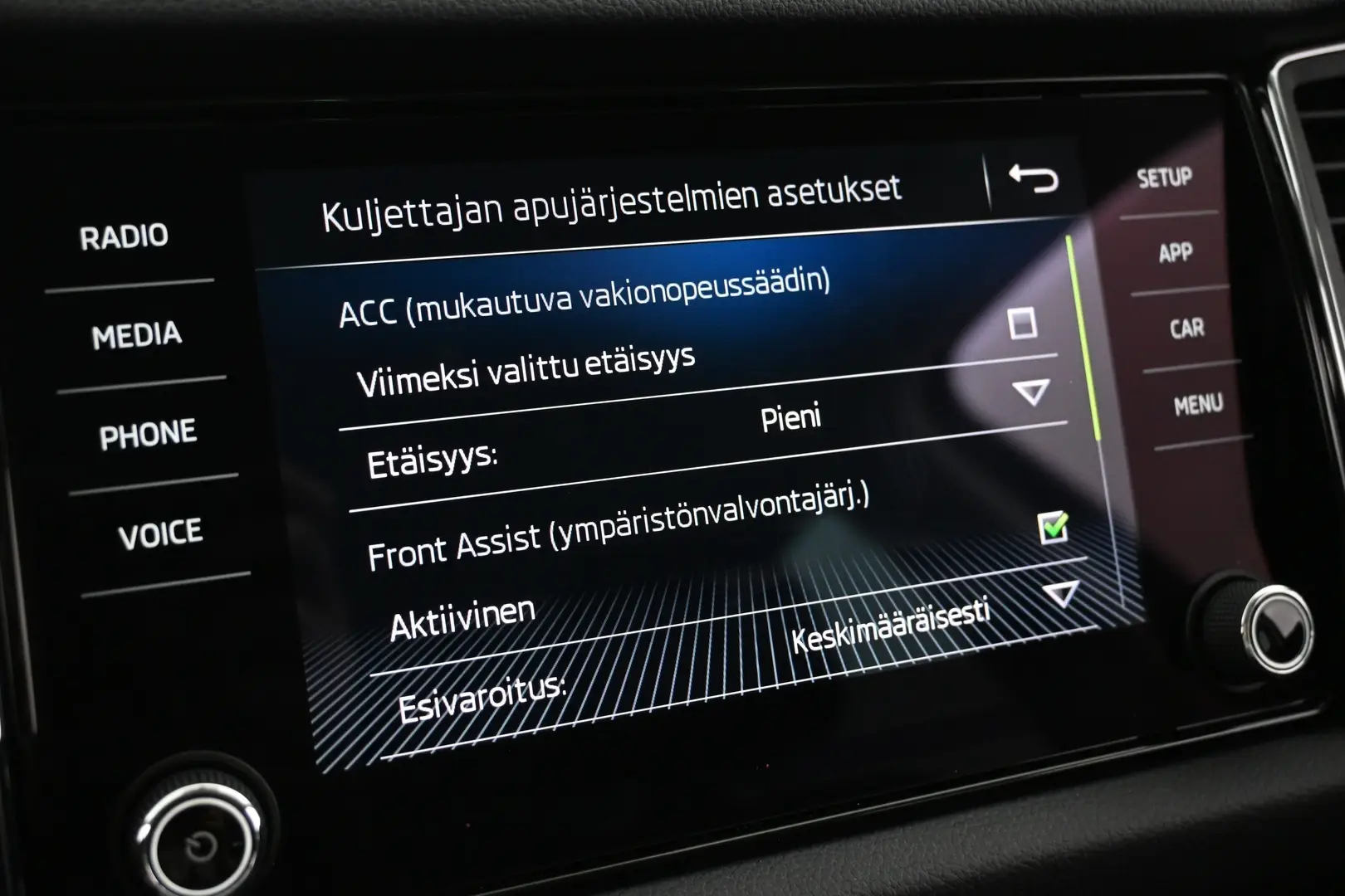 Car Image - X4K9VTFlATEatl3WGinxz