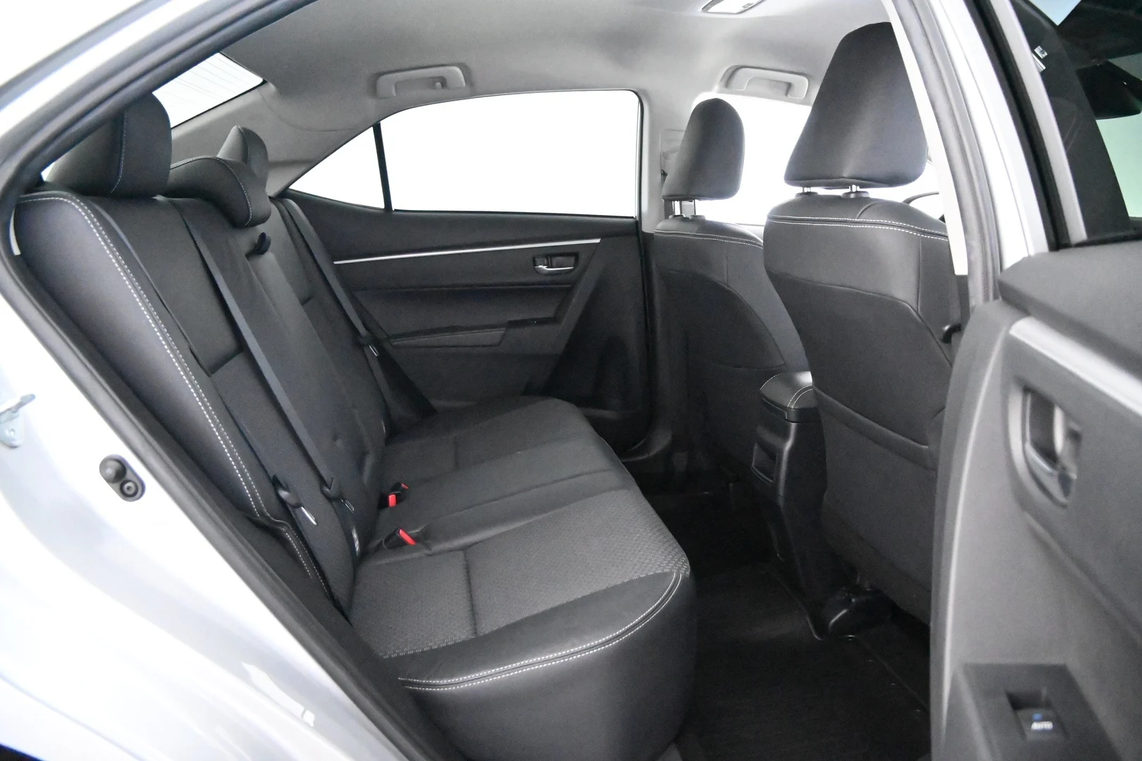 Car Image - 6Wfch5KUPoNwFx6y0rKrYb