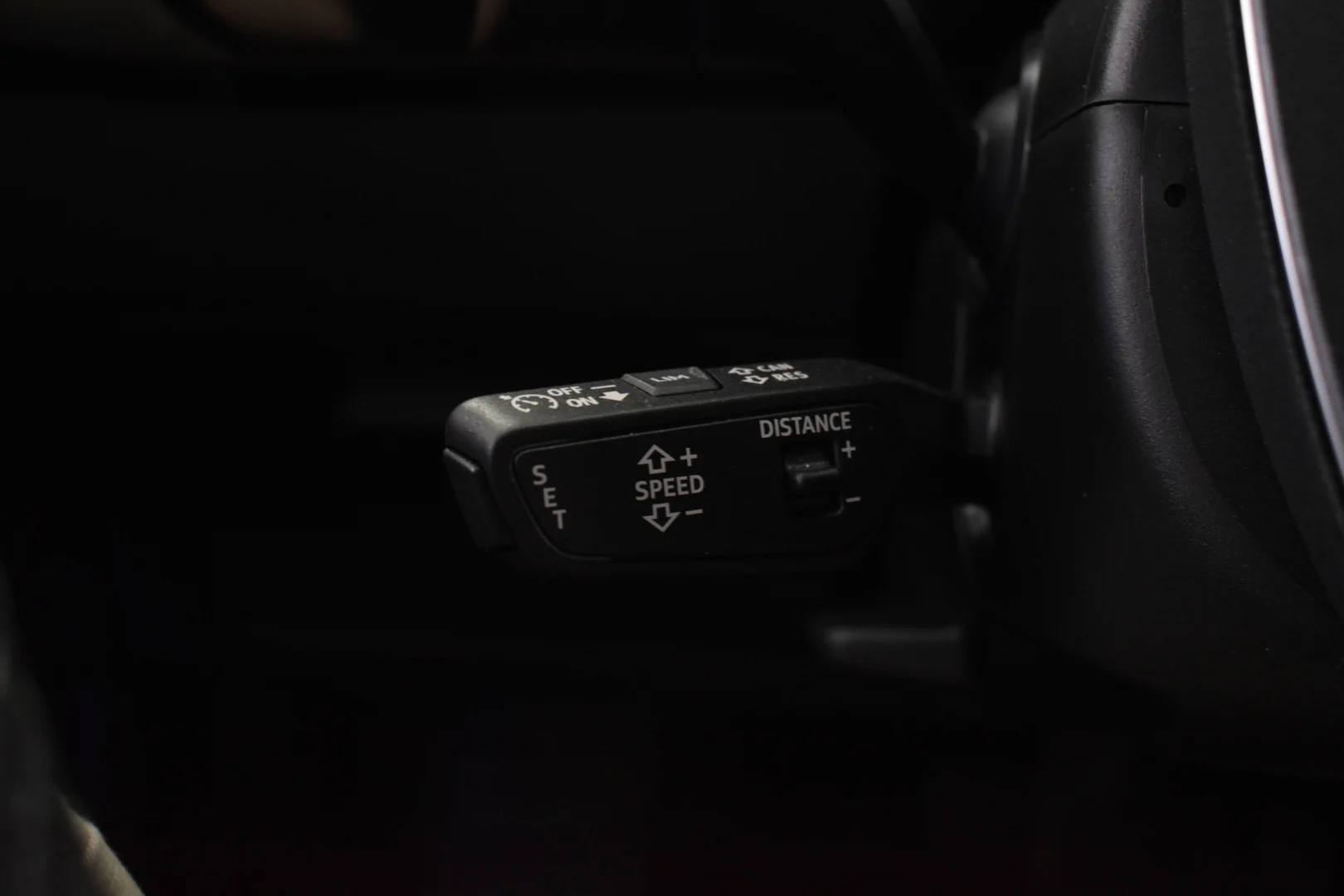 Car Image - 6yJC6dmgLSmEIARQA8LVii