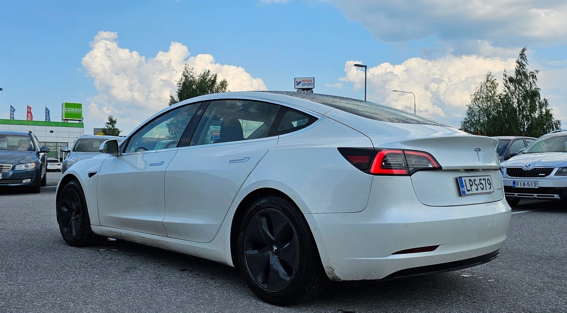 Car Image - 4kcLz9eUiA4hvQqox2O4Wm