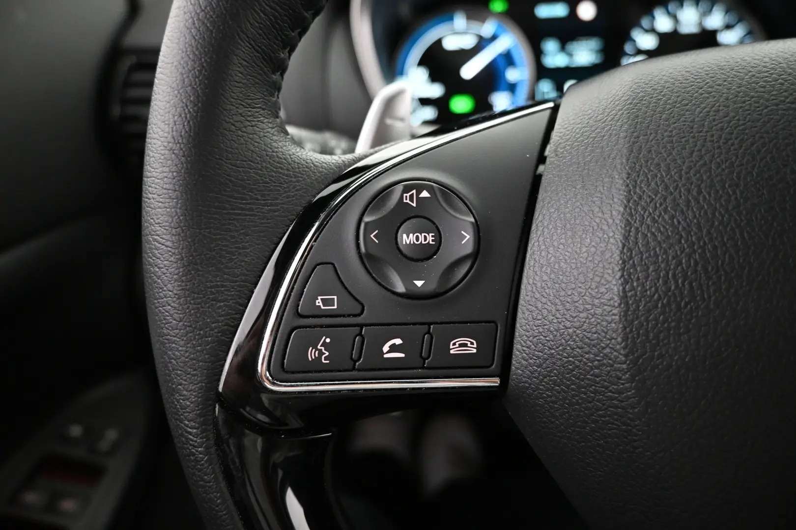 Car Image - 2S8axJ6NeiRVpt6Ahl77fI