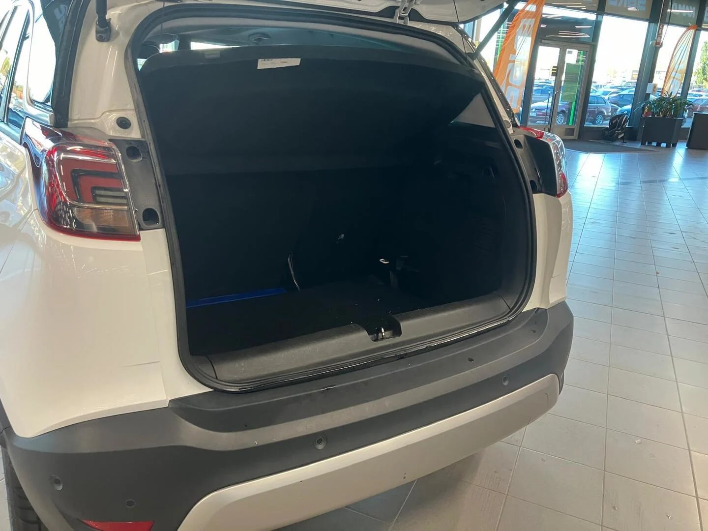 Car Image - 6vwtm57KDiPGNoWt08MCSD