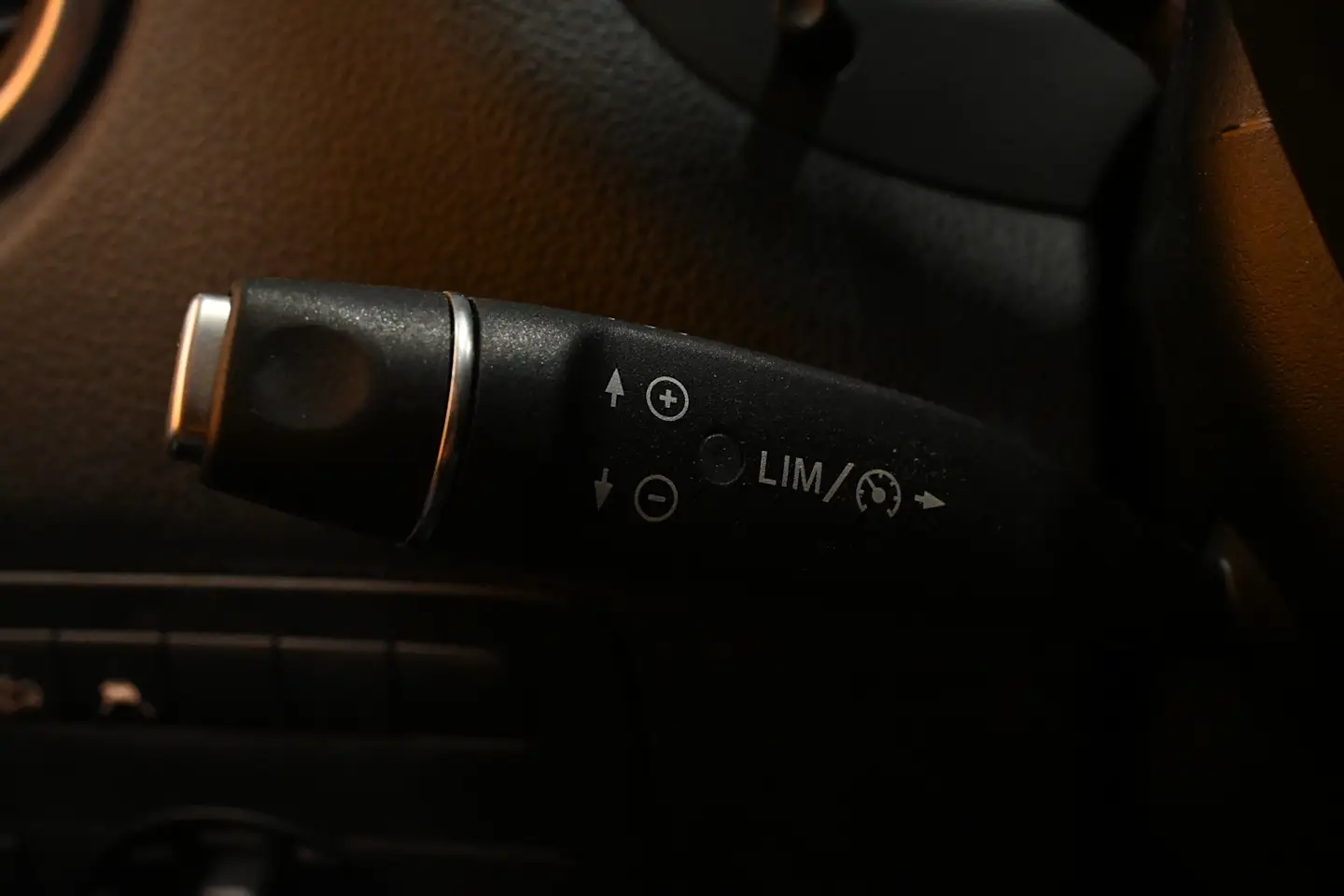 Car Image - 237KLGyLfifPmkbZaeP8lX