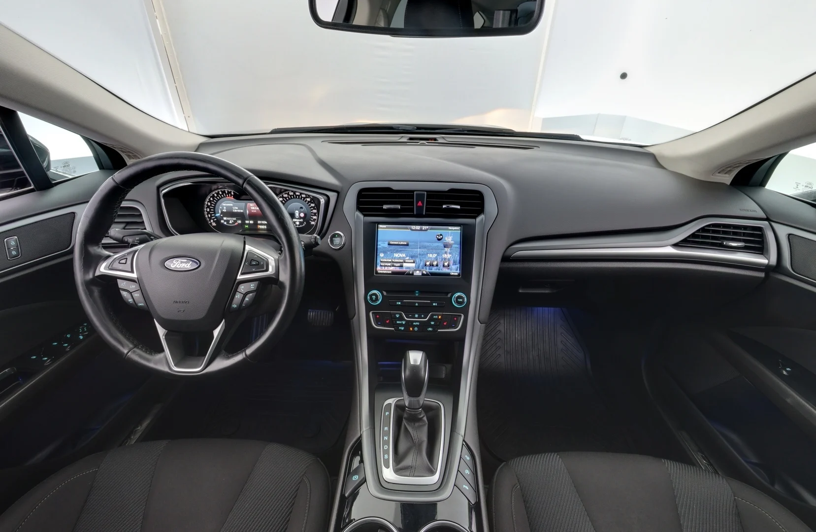 Car Image - 5Oc5zsD5UzJQ9ZnW7aX9uw