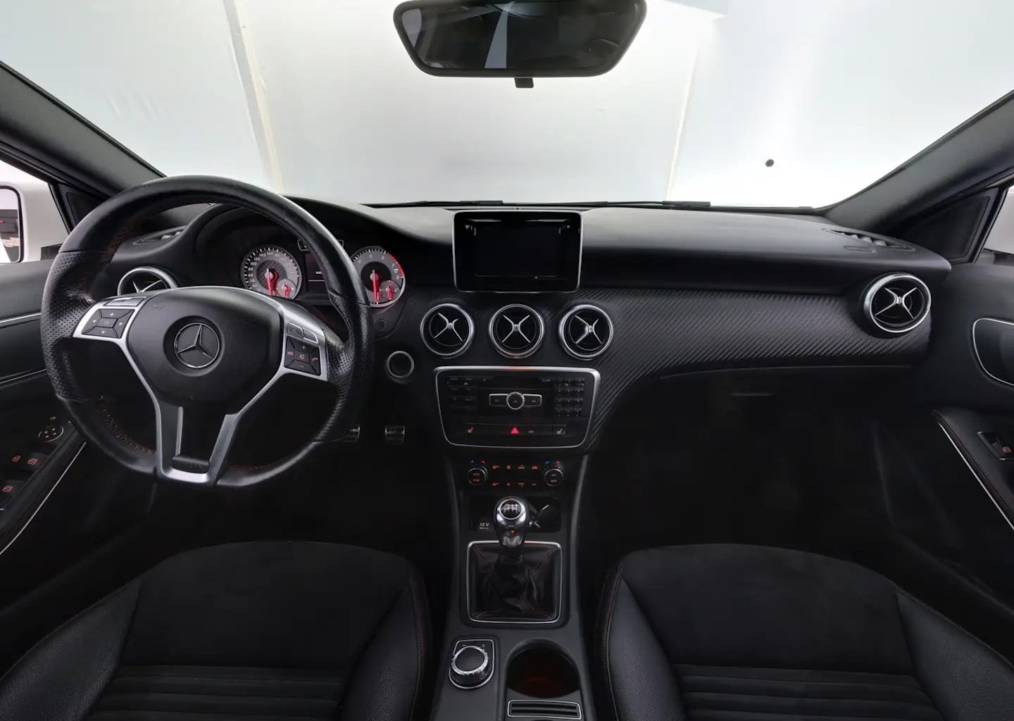 Car Image - 5mWBwxLvBokE5qA2UmRNis