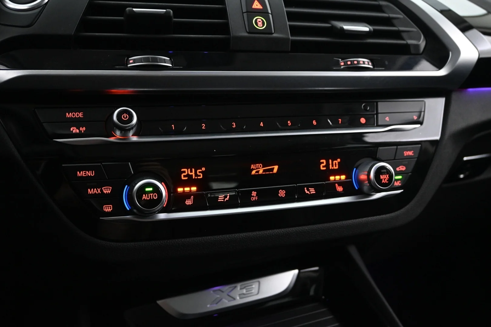 Car Image - 2IyQ4AJqzsFfTdaDzy5t2o