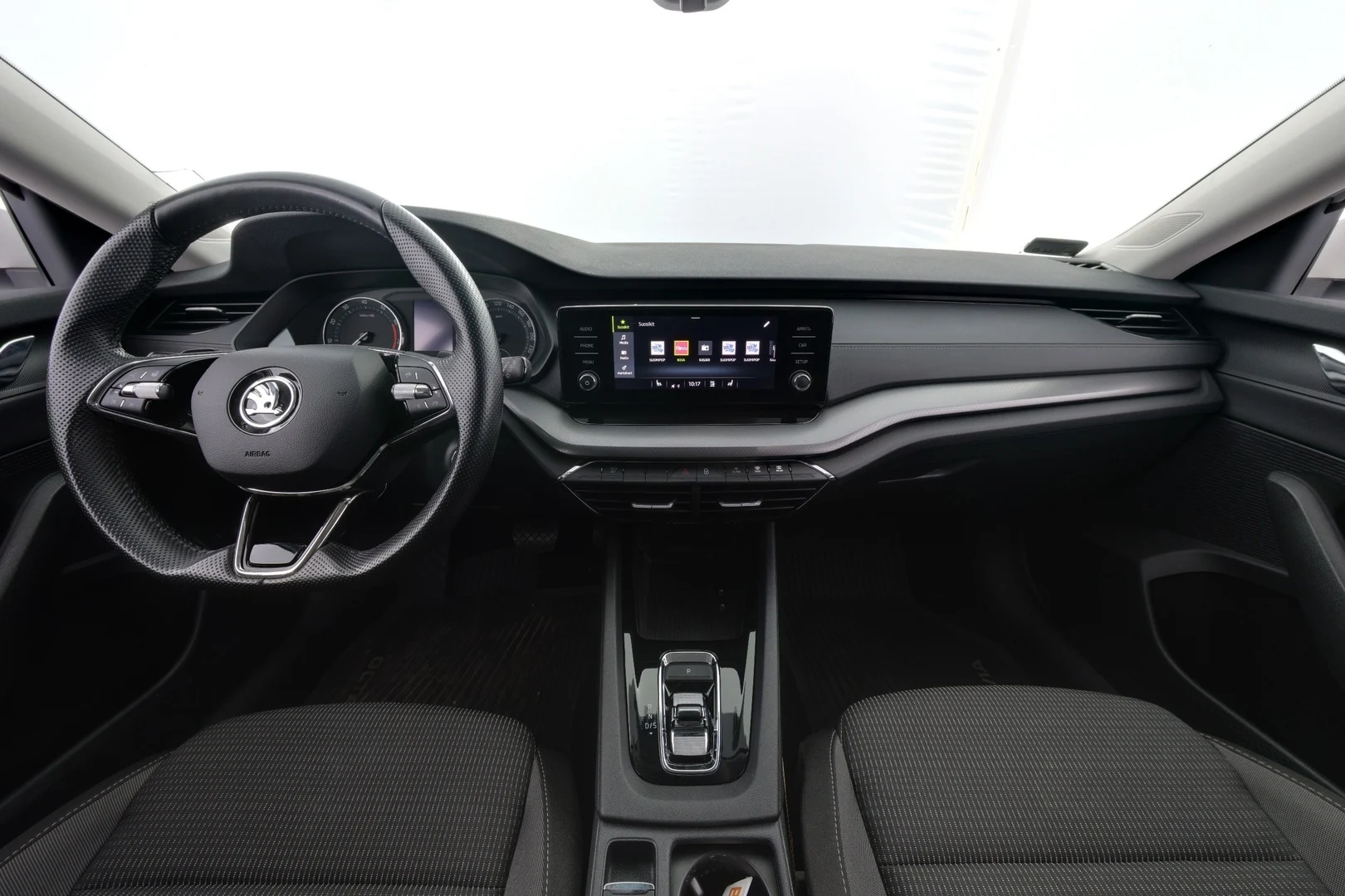 Car Image - 3uVMtxJLzb5wDMudNg5px9