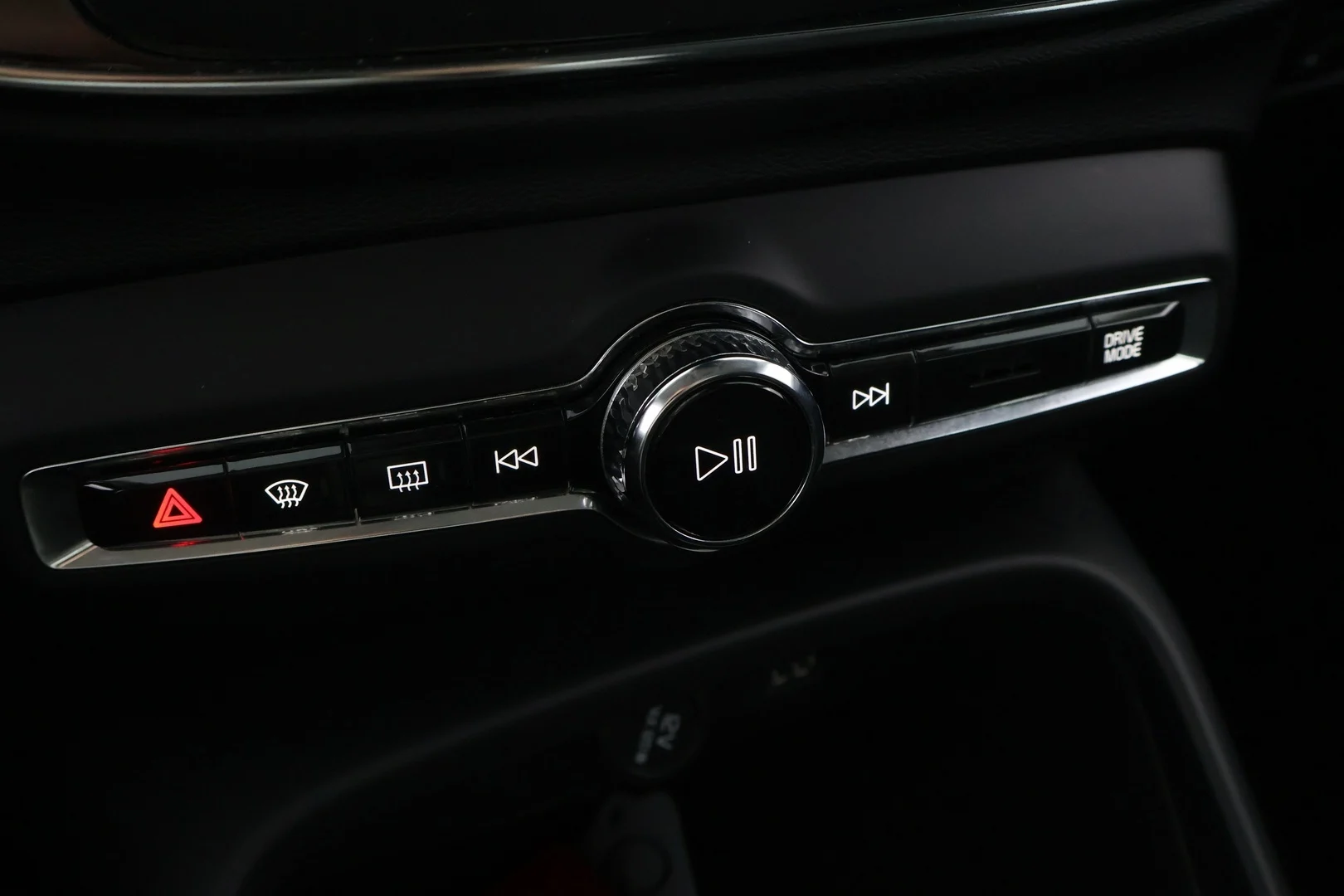 Car Image - 5XQbX6AyM9ZNFRsYMsFtPK