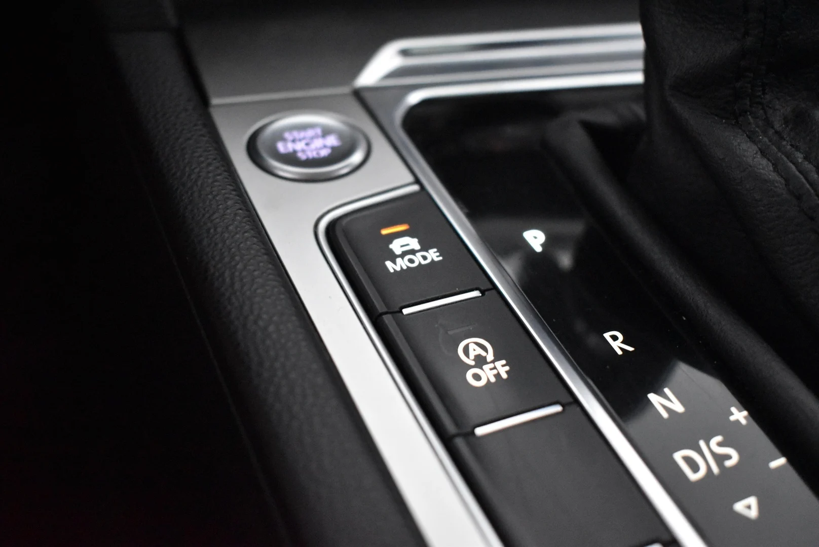 Car Image - 2AnmTQIm1AlWgr24JcXoxI