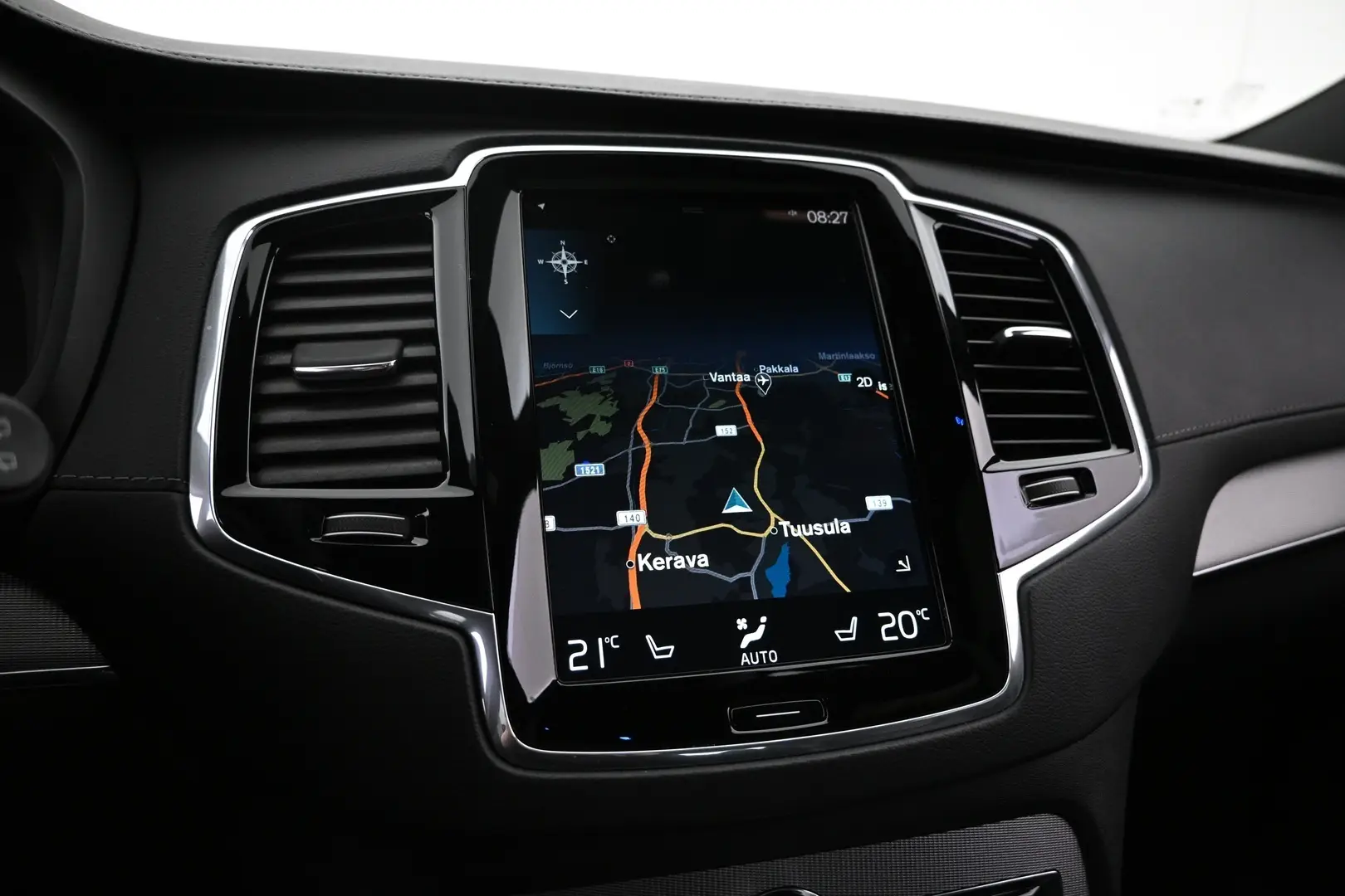 Car Image - 3vTpLUO9CXhuJhwWhlcQRe