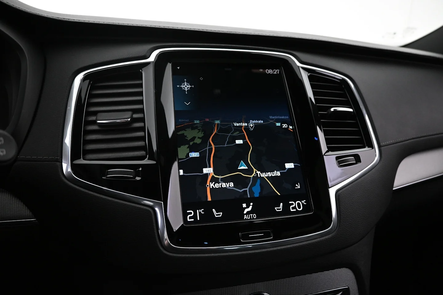 Car Image - 3vTpLUO9CXhuJhwWhlcQRe