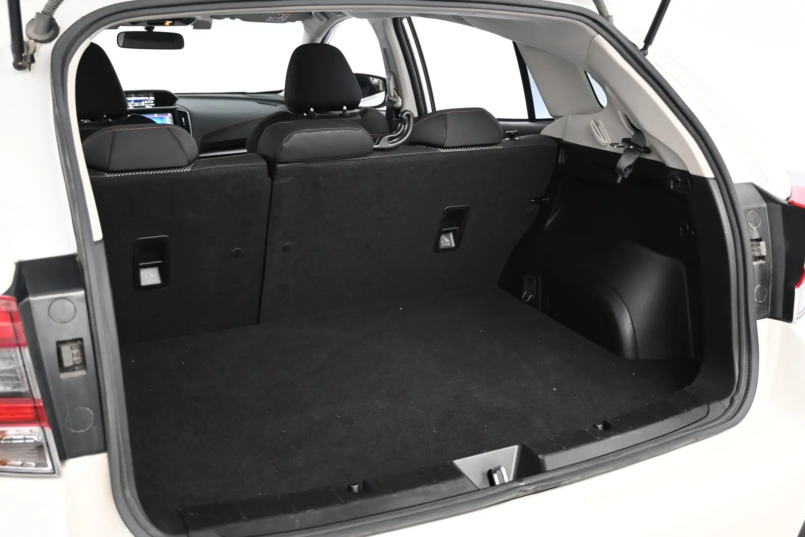 Car Image - 59kb0aRmb20zl75Mn9UMXR