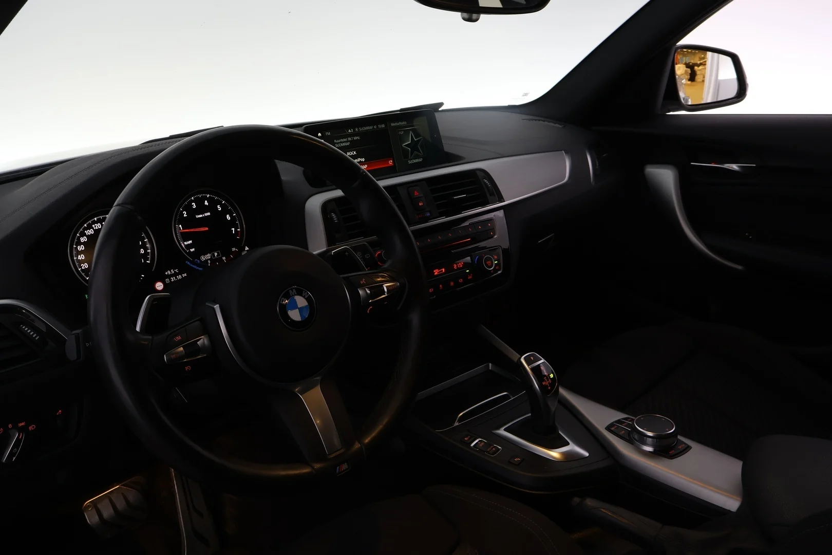 Car Image - 6i29SpZqq4HkxagUnB8uTC