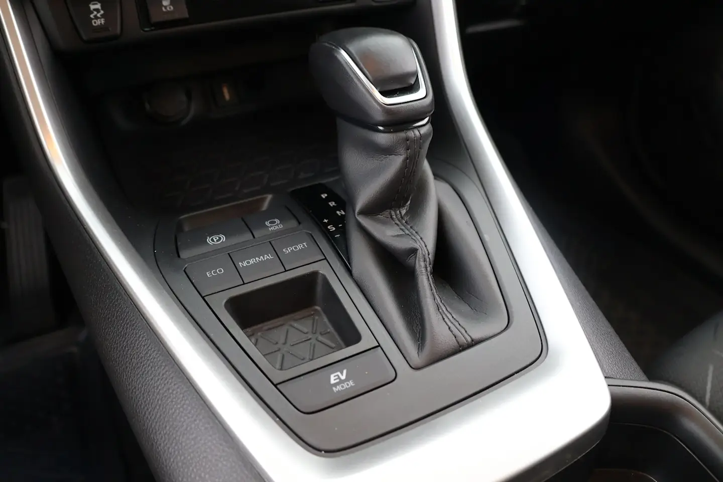 Car Image - 2YMyamGZWyl7HTgTlhQqxC