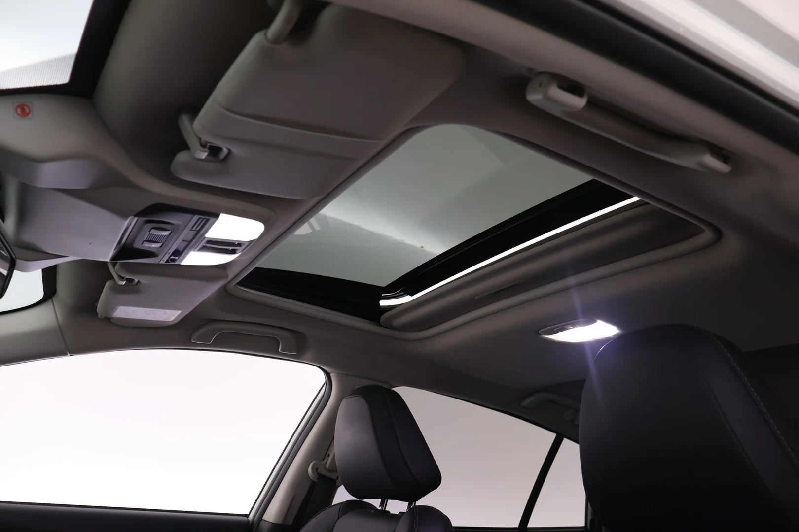 Car Image - 7ozrvKJmeCafkJ9sYCBSH6