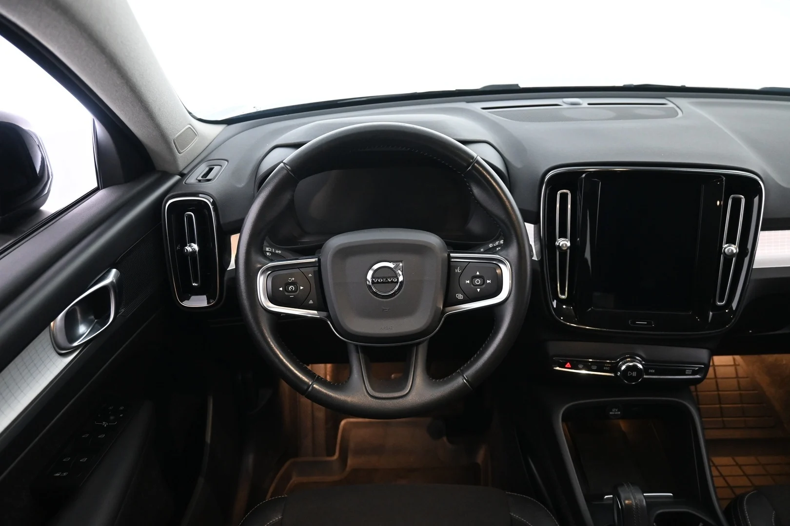 Car Image - 3LCGLJeEPbOK3D6AlkjXgf