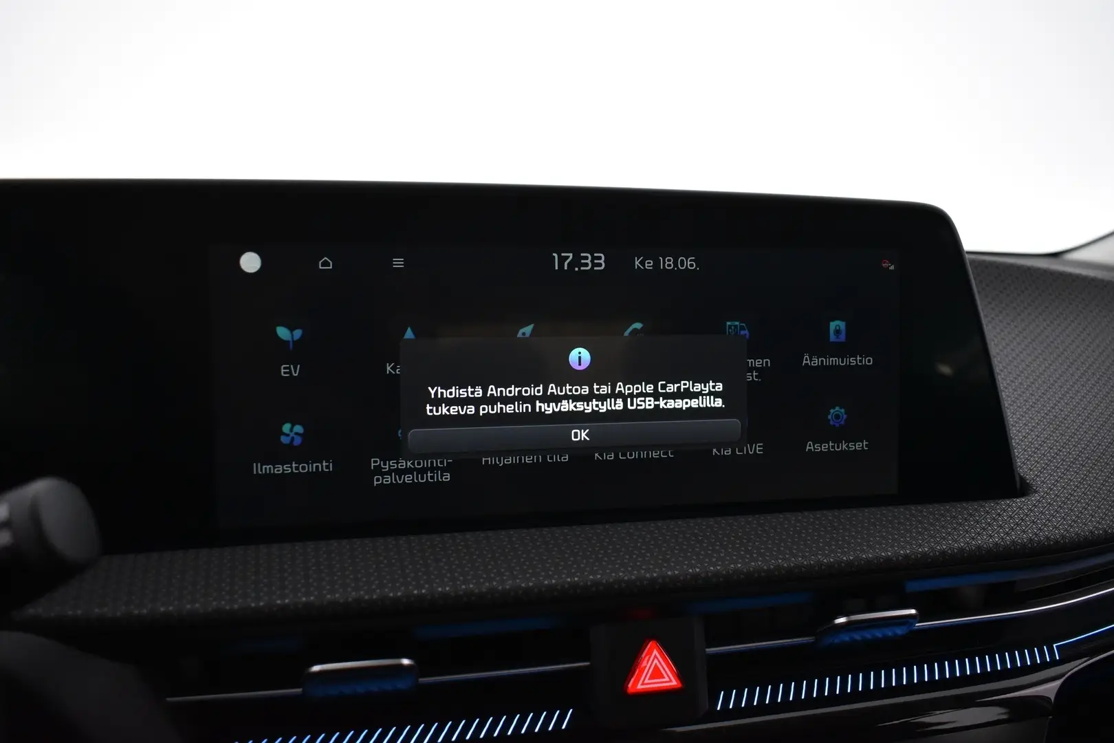 Car Image - 2VW3aPDBCmZc1B8tns5rHx