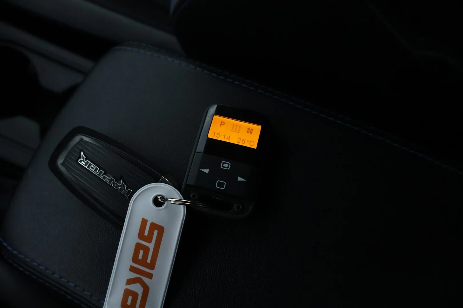 Car Image - 3iE8AYdHphGr8HwEWTKEWJ