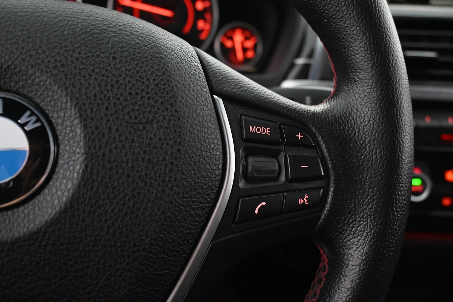 Car Image - 9wUrFsry32HuOTxy7sgyb