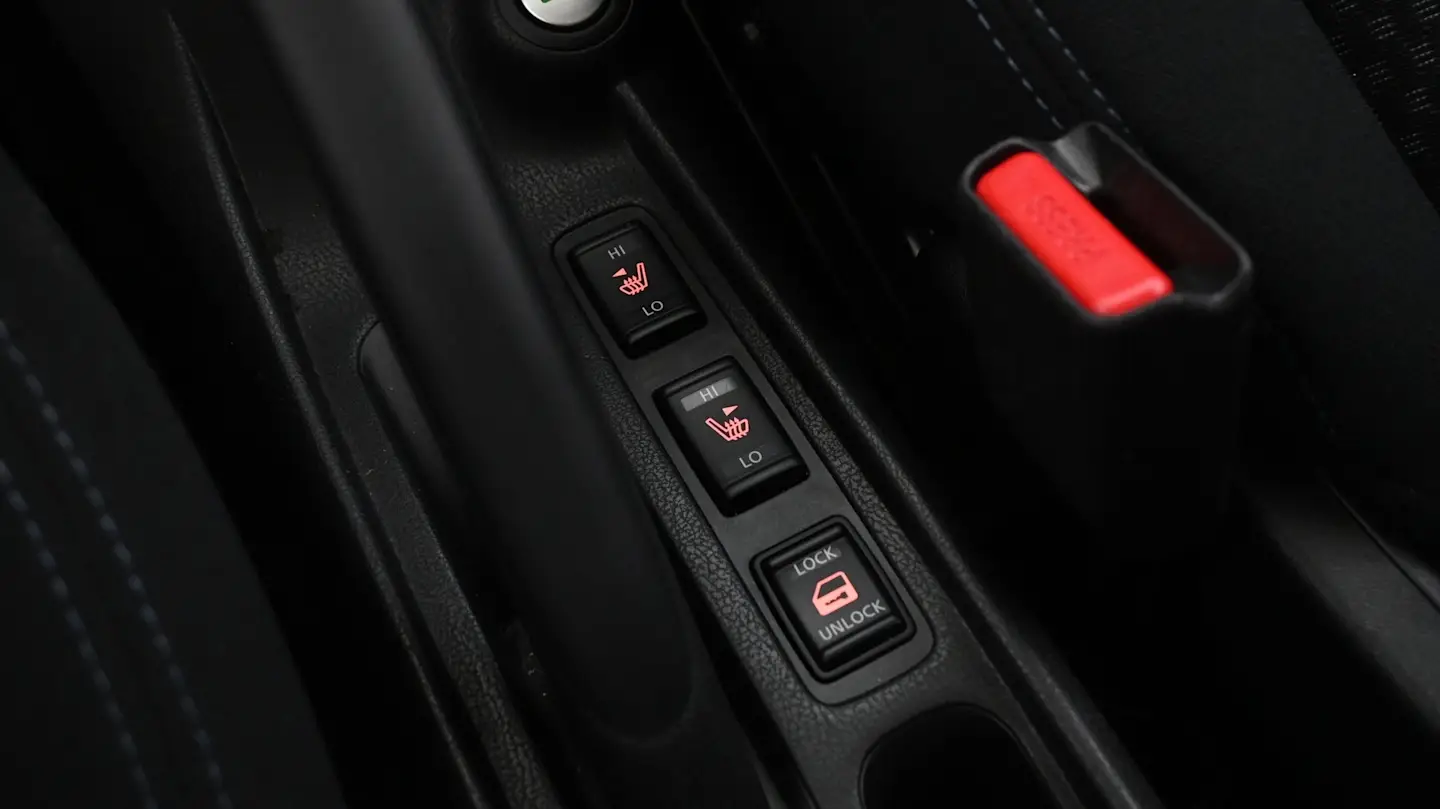 Car Image - 4TKXac7qiWbLKmKEv4xTO9