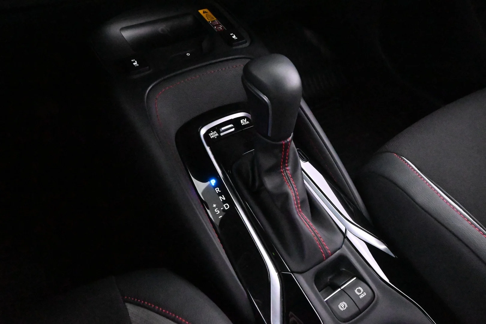 Car Image - 1Lx1Y72VF3r5yUYlL6RI28
