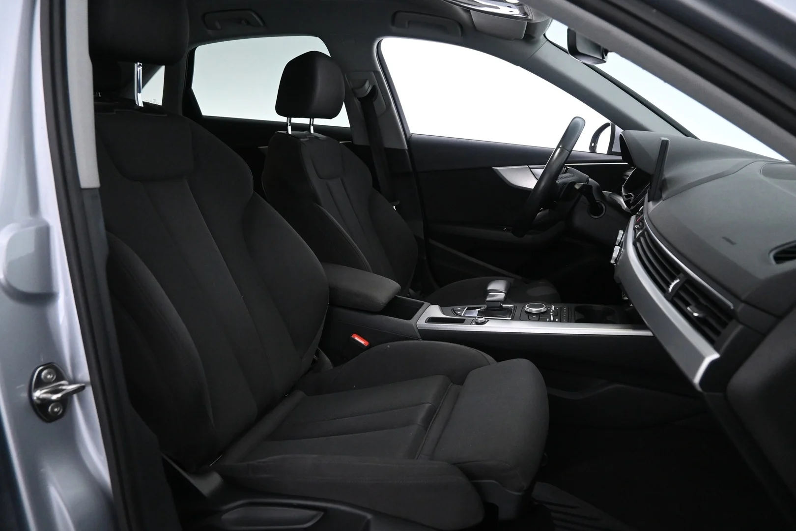 Car Image - 6gKdYzYB8lwx4qjYQUFcQb