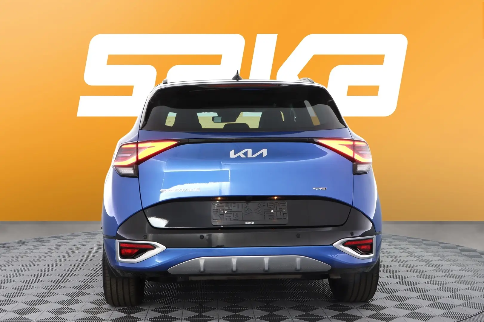 Car Image - 4g0aWrBQ9fbCSnPAxt8l3i
