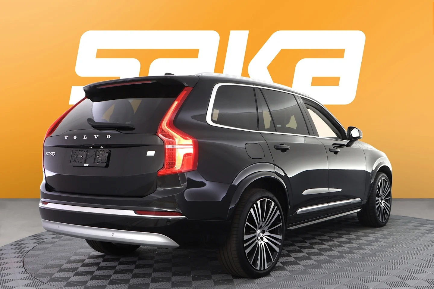 Car Image - 5JlvR56cpBzM5cDSRKoZrt
