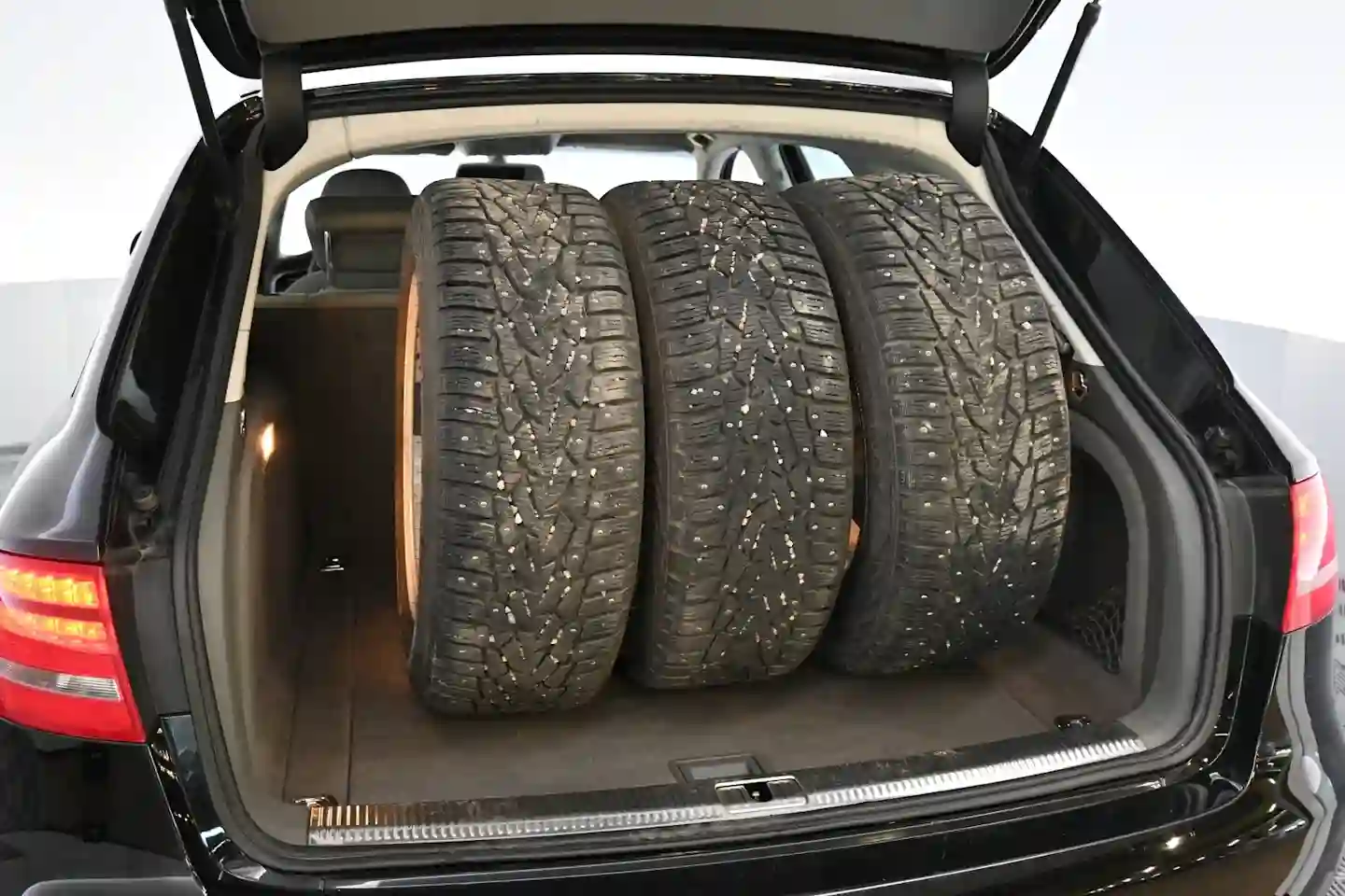 Car Image - 4BixllG5MFVnsfs7QM84bJ